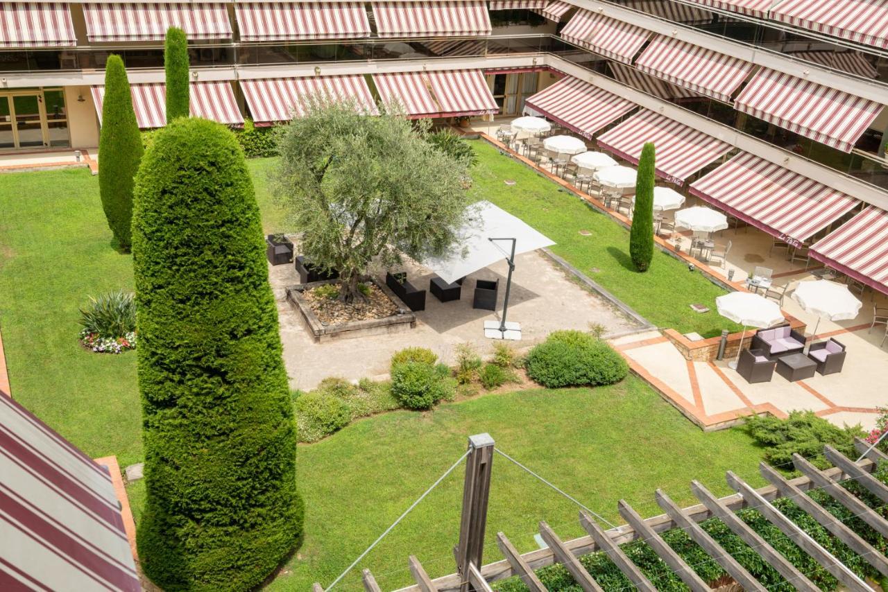 The Originals Residence, Les Strelitzias 胡安莱潘 外观 照片